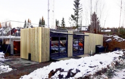 SMART MAGNUM CABIN WITH BIOMASS–OIL COMBINATION 350 KW + 550 KW